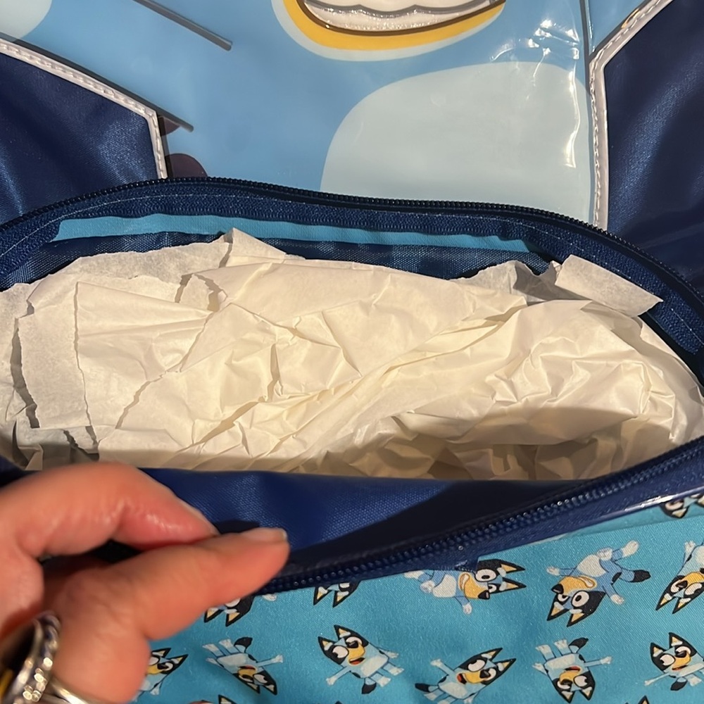Bluey backpack NWT - Picture 4 of 8